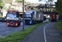 LKW blieb unter Bruecke haengen Koeln Ehrenfeld Innere Kanalstr Hornstr P490